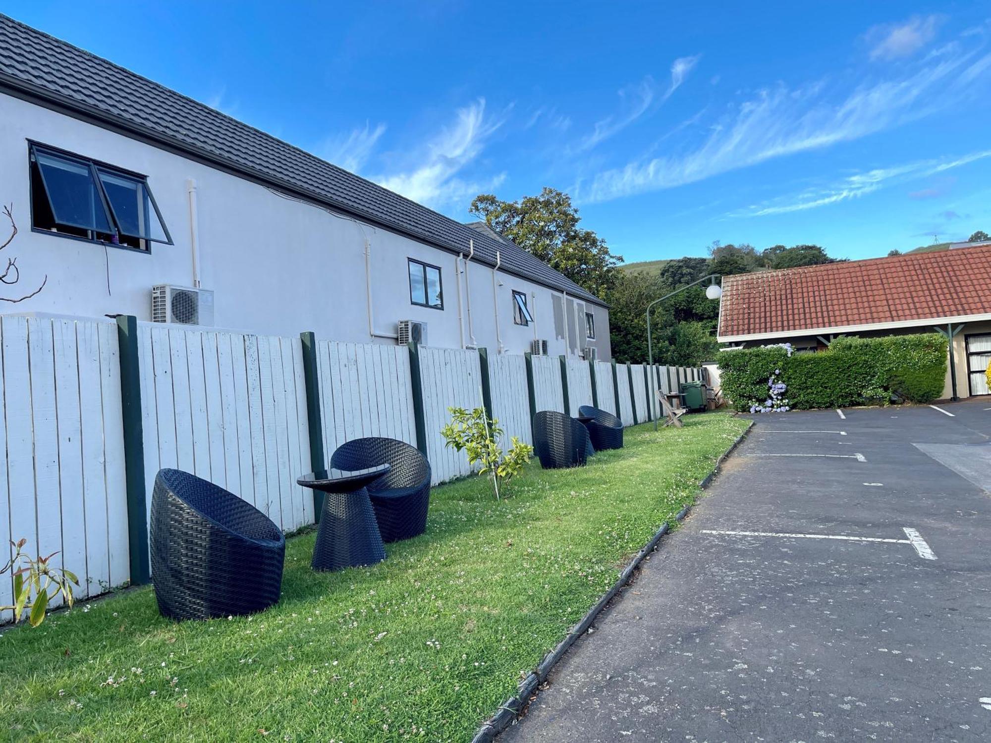 Tudor Court Motor Lodge Auckland Zewnętrze zdjęcie