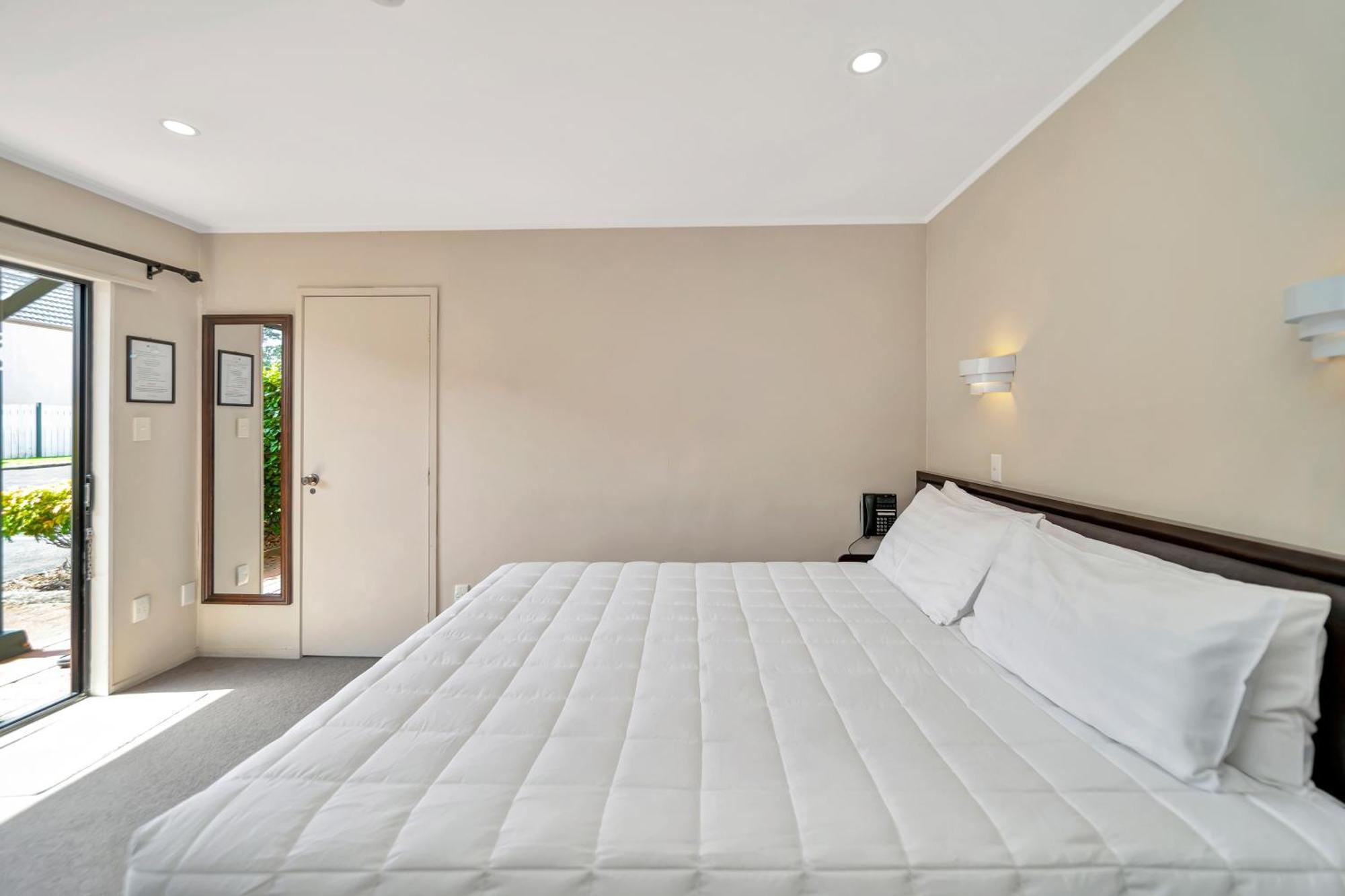 Tudor Court Motor Lodge Auckland Zewnętrze zdjęcie